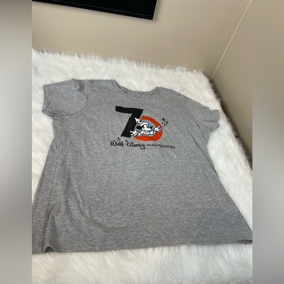 Disney Imagineering Mickey Mouse T-Shirt Large - Picture 11 of 11